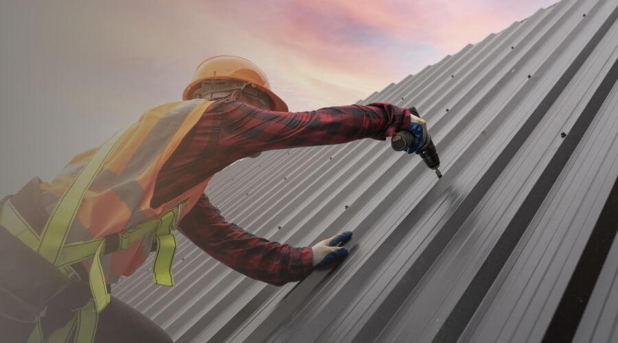 Professional gutter cleaning in Rome, PA